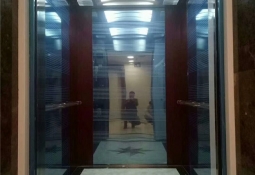 客梯裝潢